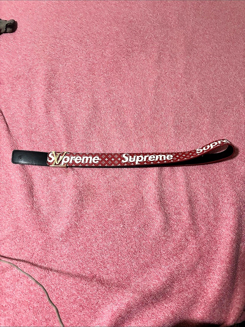 Supreme Belt in Red & Black Like New